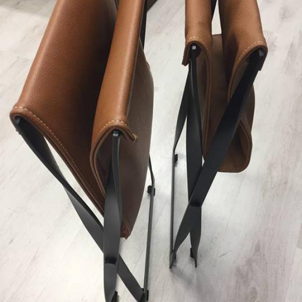 JUNO stool